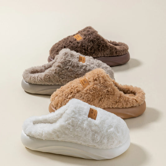 Flauschige Damenhausschuhe